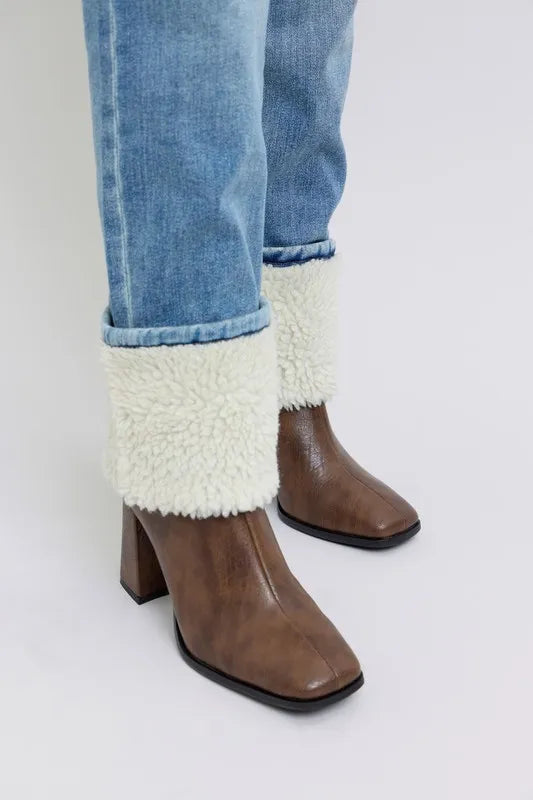 Md Judy Blue Full Size High Waist Shearling Cuff Straight Plus Size