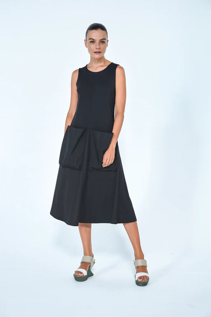 Medium Big Pocket Dress