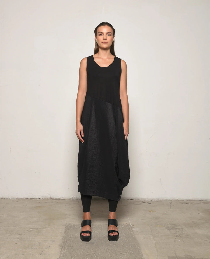 Small Sleeveless Babylon Dress