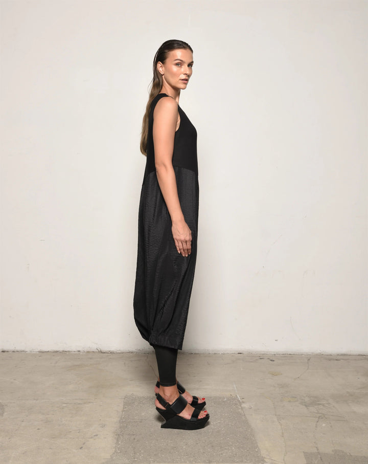 Small Sleeveless Babylon Dress