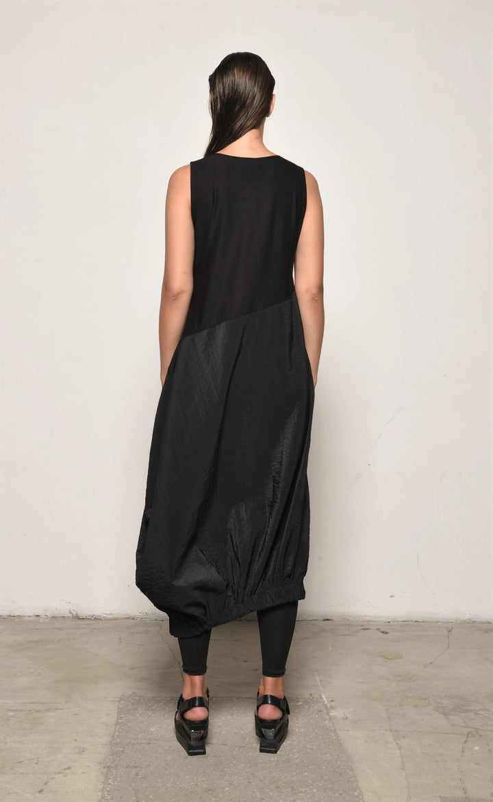 Medium Sleeveless Babylon Dress