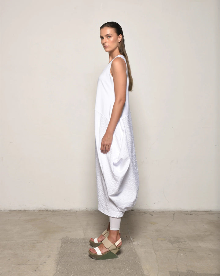 Large Sleeveless Babylon Dress