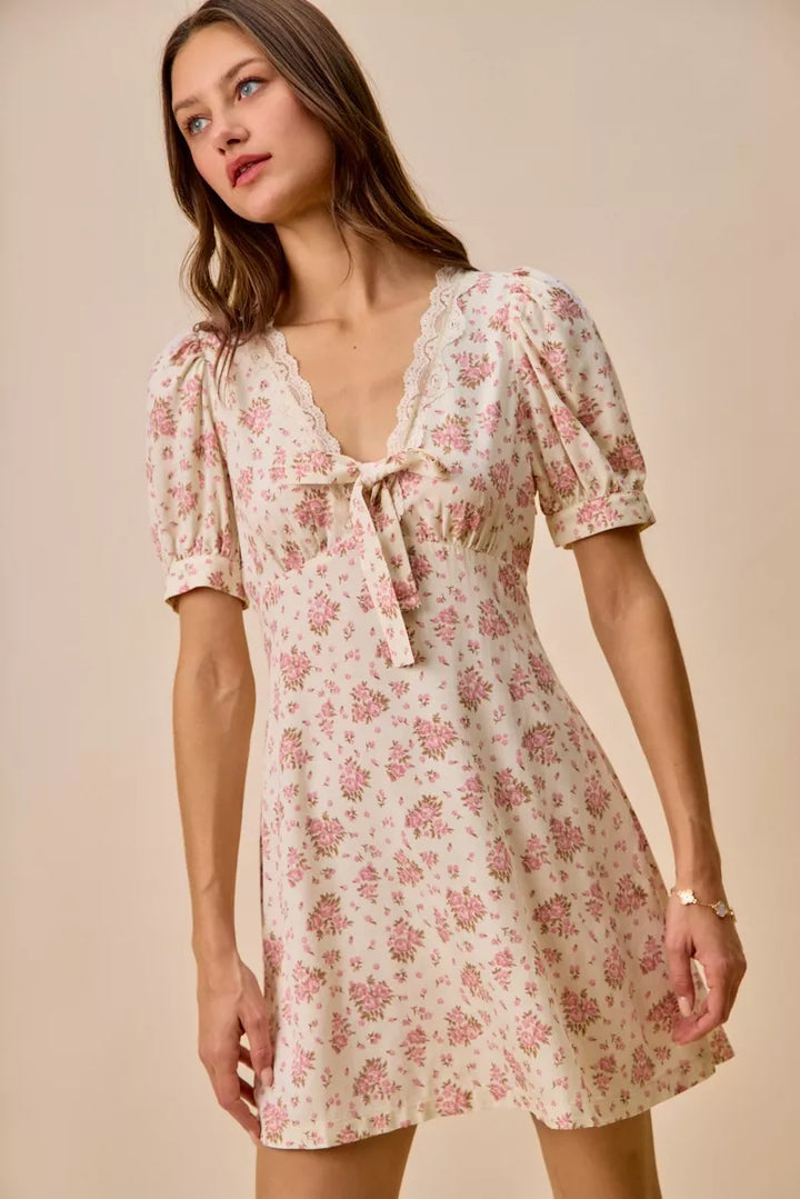 Cream So Me Floral Lace Trimed Short Sleeves Mini Dress