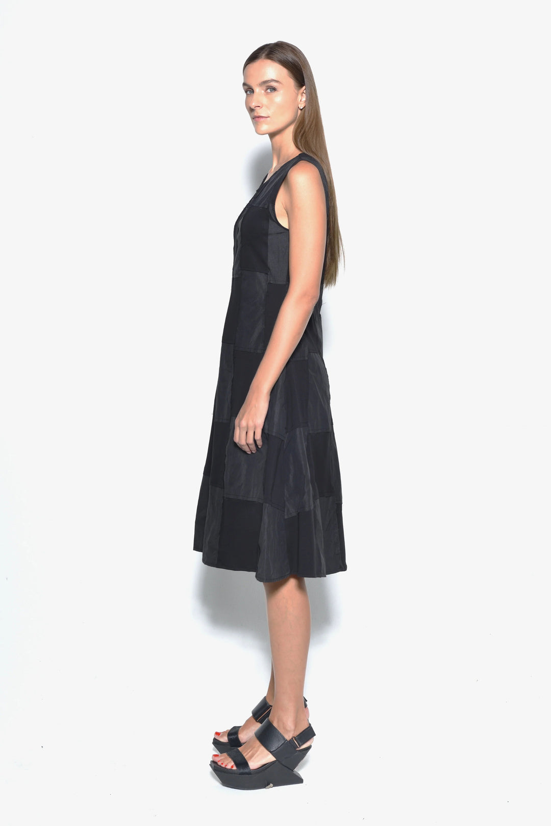 Medium Sleeveless Chessboard Dress