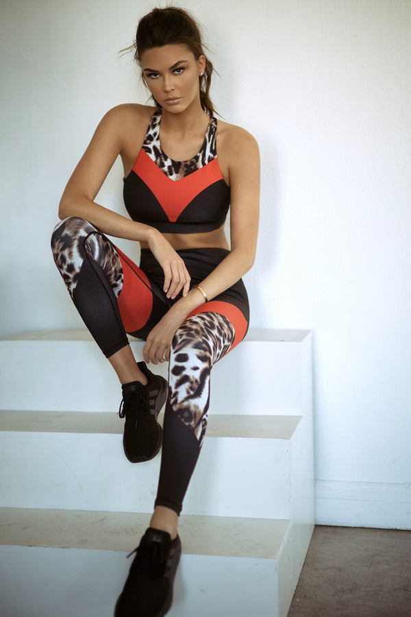 As Display Colorblock Cheetah Print Activewear Set