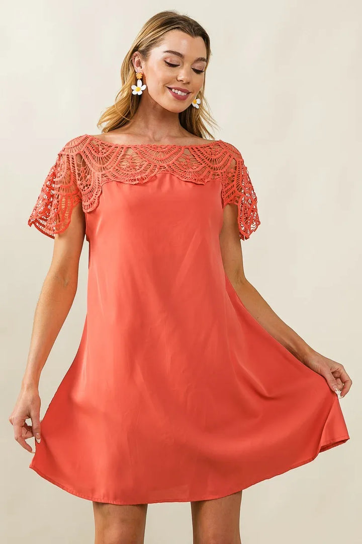 Apricot Bibi Crochet Lace Yoke Detailed Wrinkled Dress