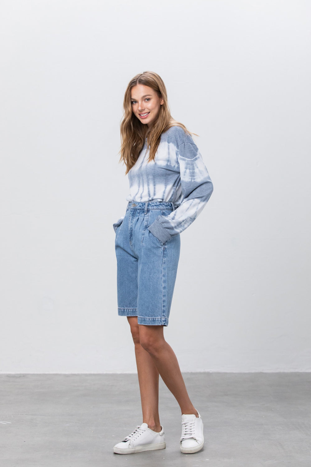 Medium Mom Denim Shorts