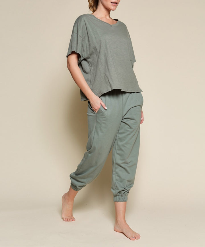 Pocket Oversize V Neck Top