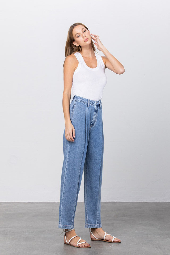 Medium Hi Waist Slouch Jeans