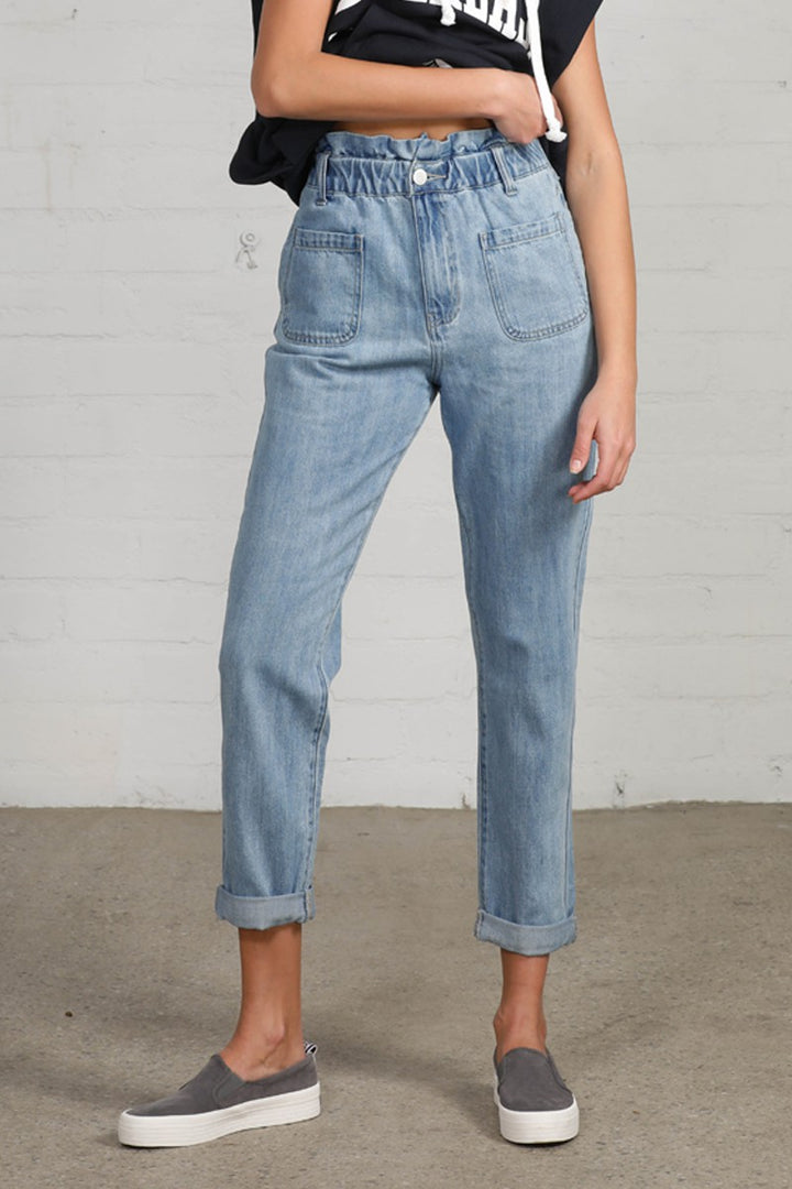 Light High Waist Relaxed Slouch Jeans