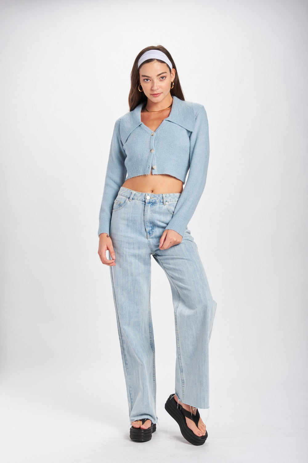 Wide Collar Cropped Cardigan