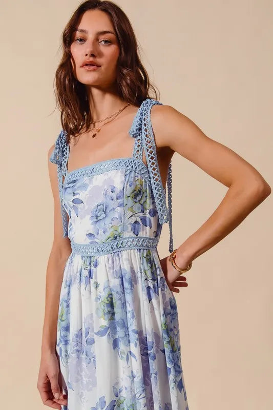 So Me Floral Print Flowy Maxi Dress With Lace Ribbon Tie