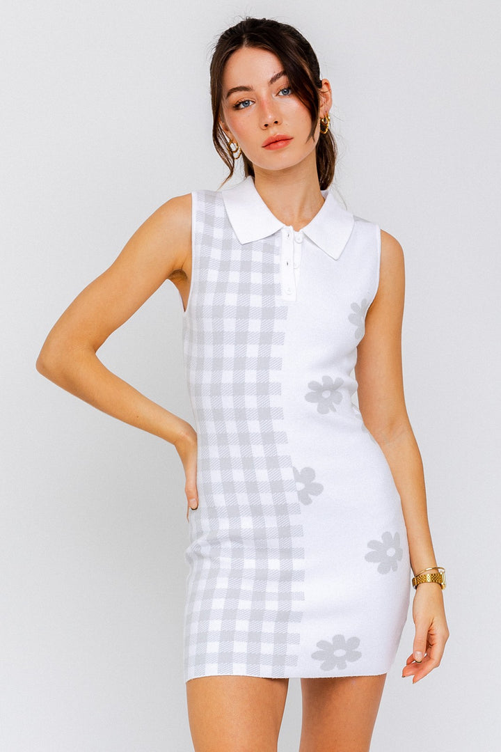 White-Grey Sleeveless Sweater Dress