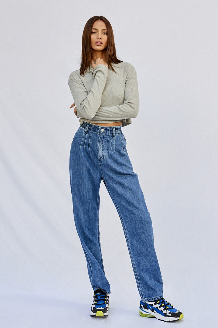 Medium High Rise Pleated Mom Jeans