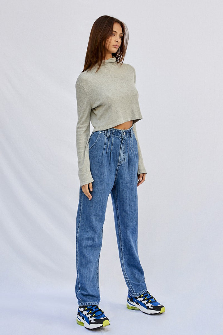Medium High Rise Pleated Mom Jeans