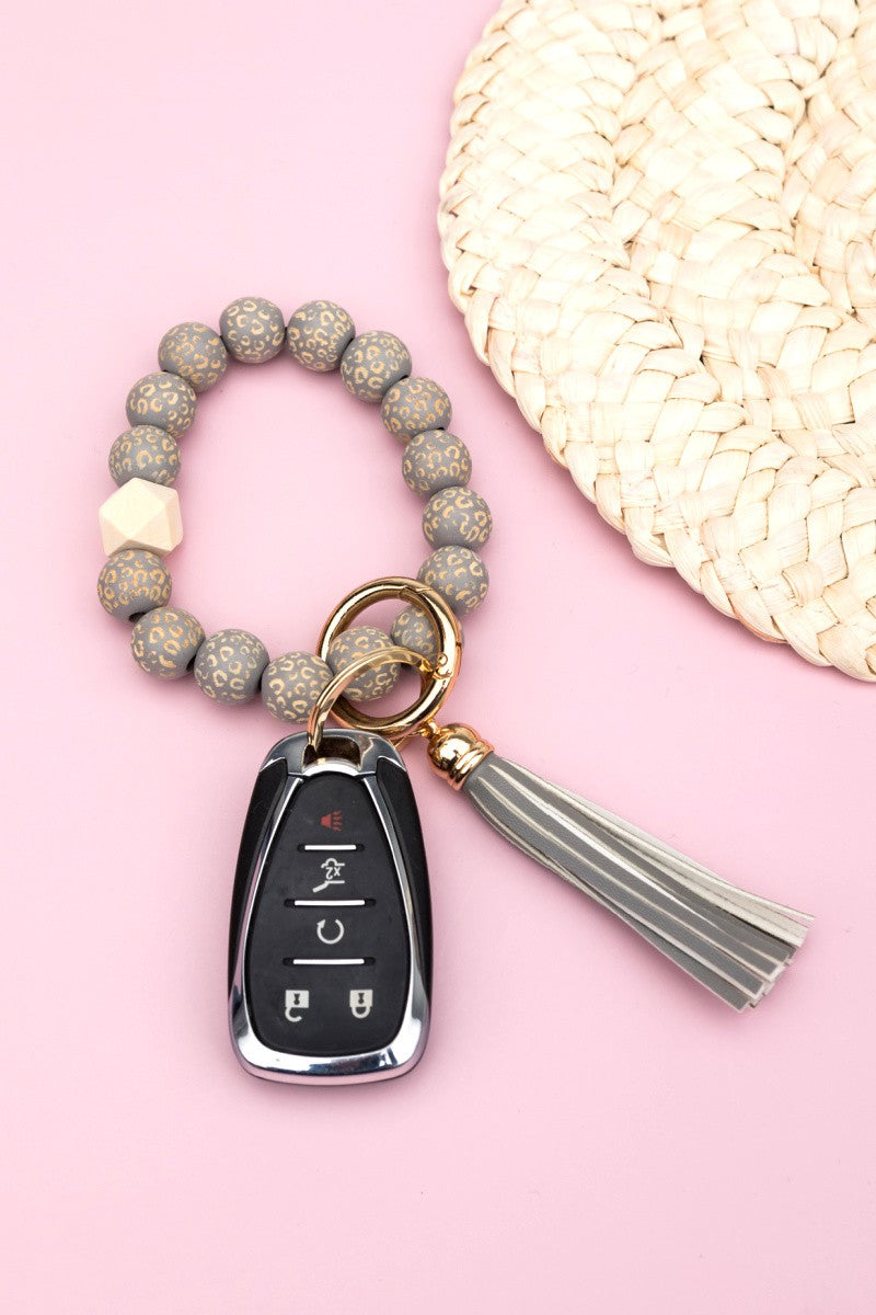 Olive/Cream Leopard Beaded Key Ring | Anekay