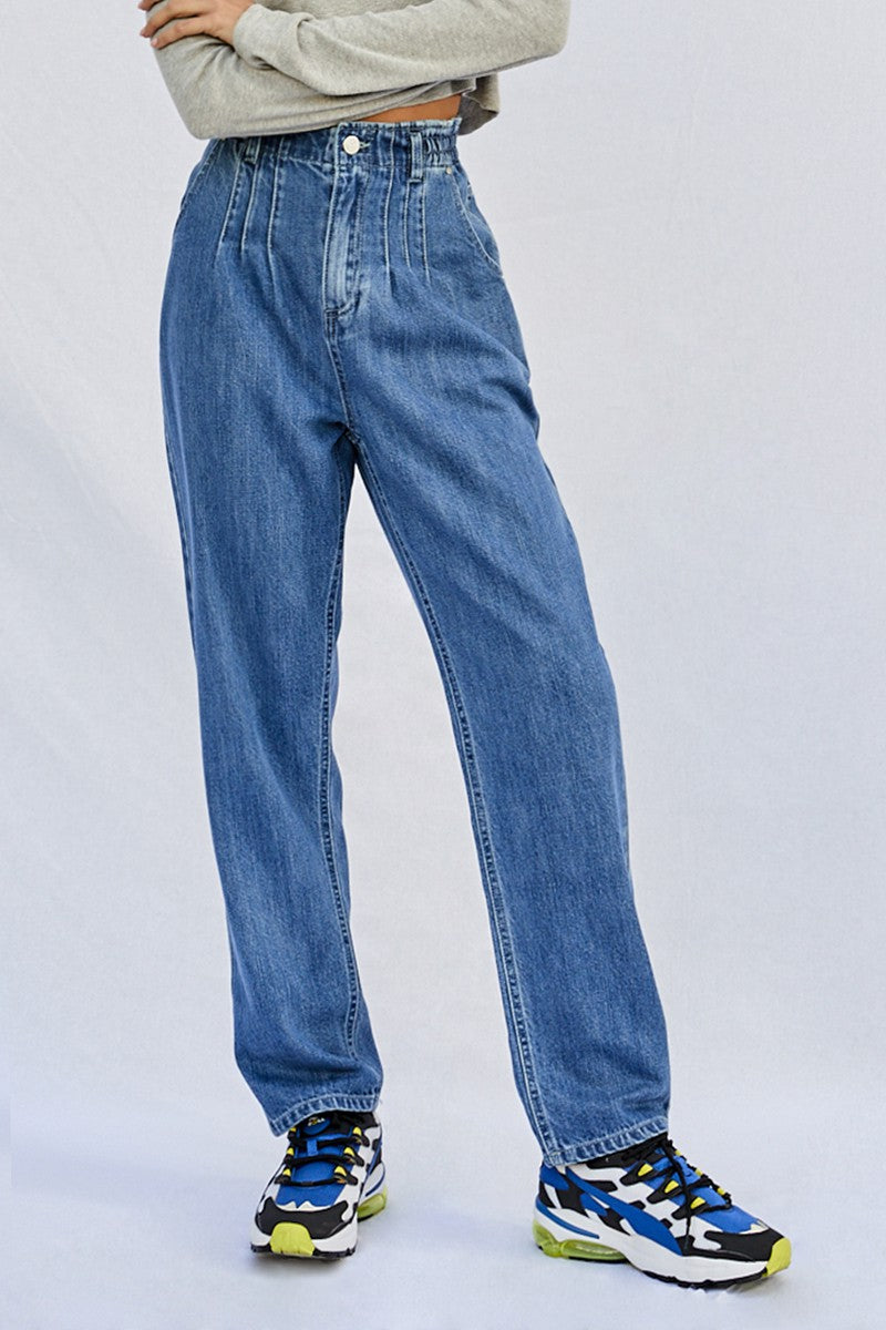 Medium Super High Rise Pleated Mom Jeans