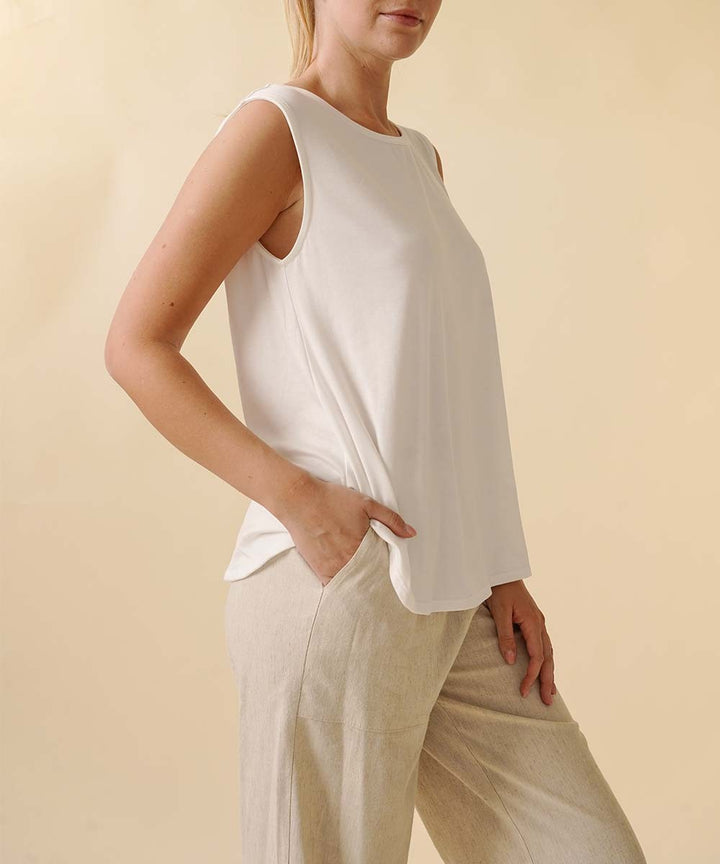IVORY Bamboo Muscle Sleevless Top