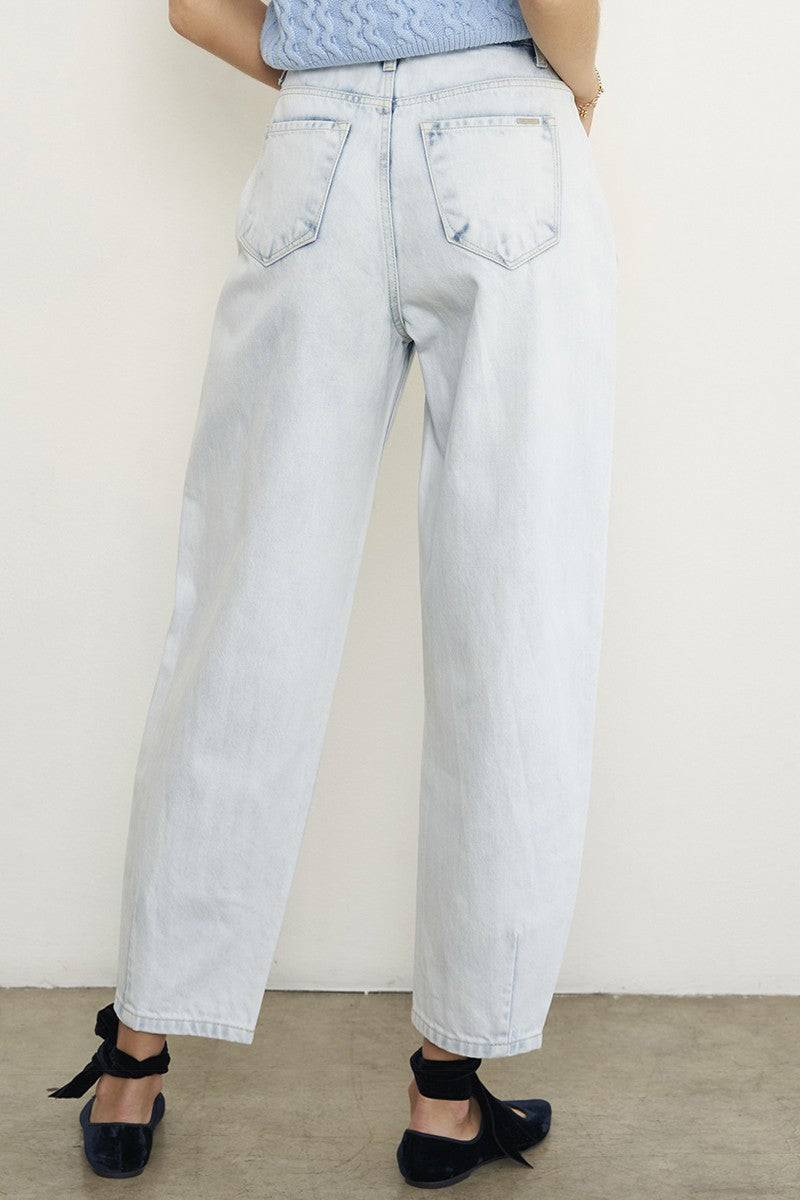 Light High Rise Balloon Slouch Jeans