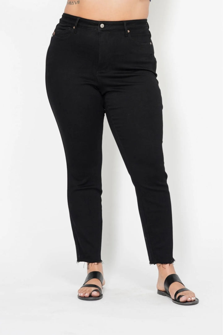 Black Judy Blue Full Size High Waisted Tummy Control Shield Pockets Skinny Jeans Plus Size