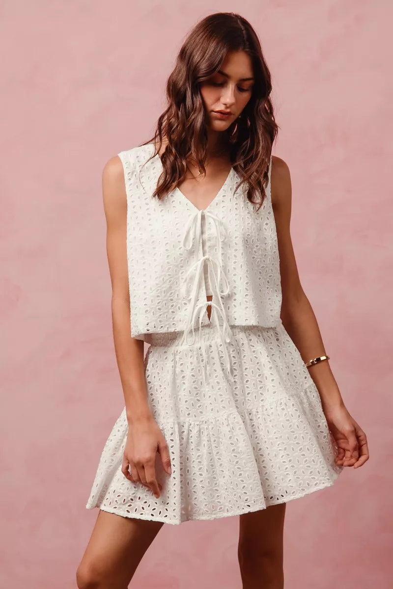 Off White So Me Floral Eyelet Lace Tie Front Vest Top And Tiered Mini Skirt Set