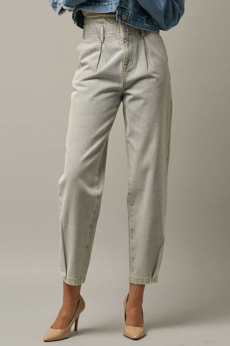 Light Super High Waist Balloon Jeans 1