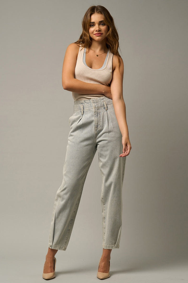 Light Super High Waist Balloon Jeans 1