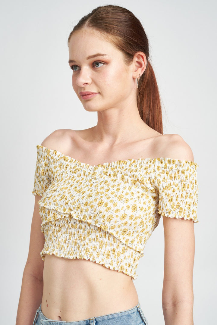 Sound Neck Floral Smocked Top