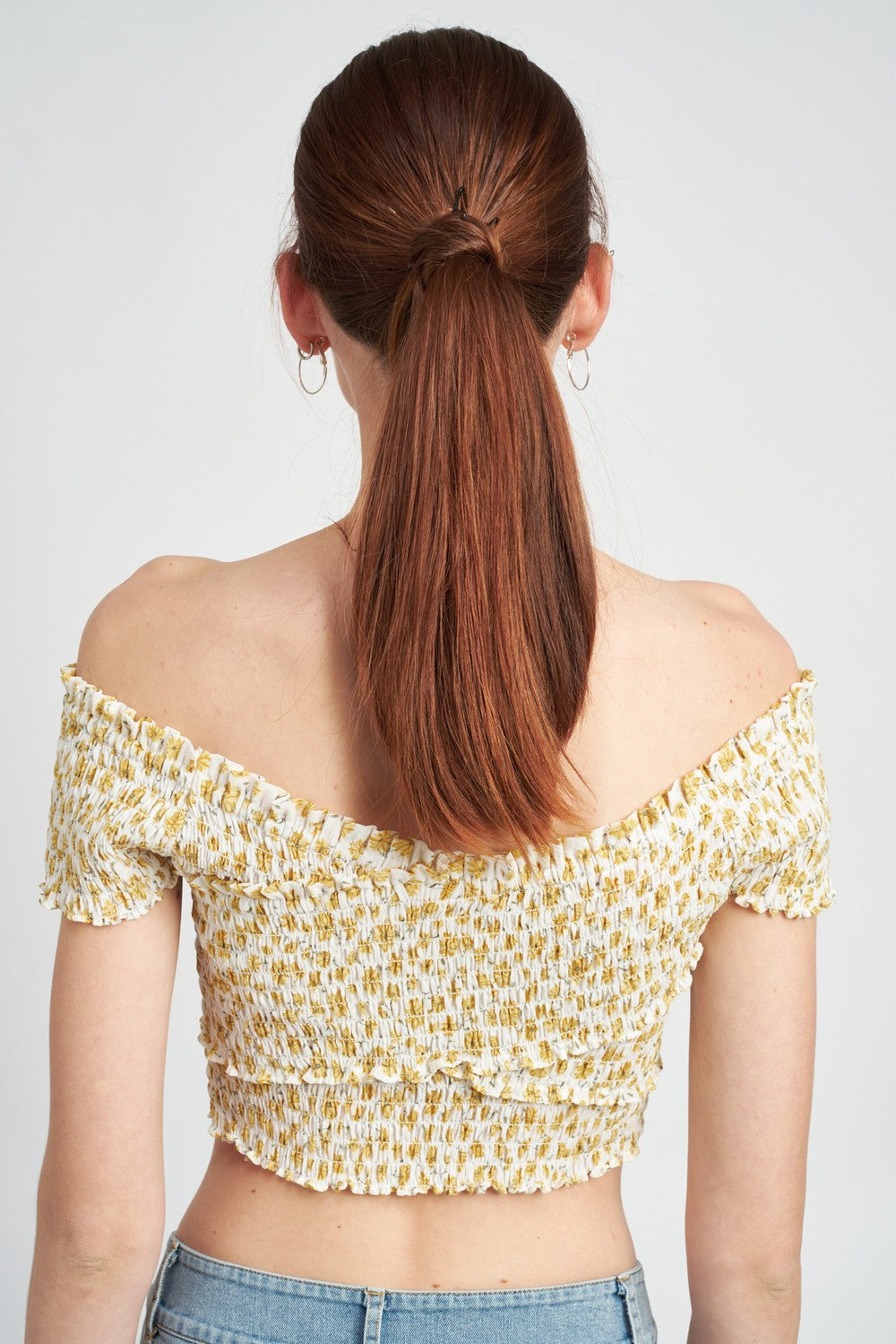 Sound Neck Floral Smocked Top