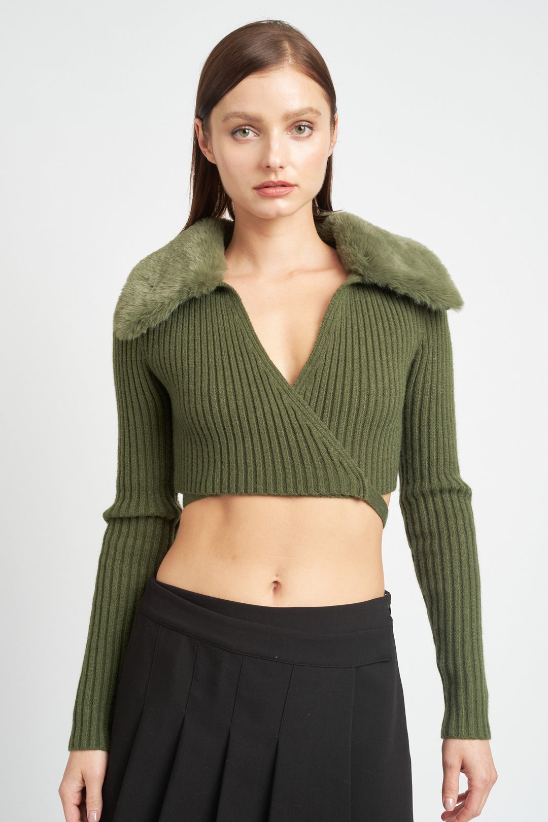 Oatmeal V Neck Cardigan With Fur Collar