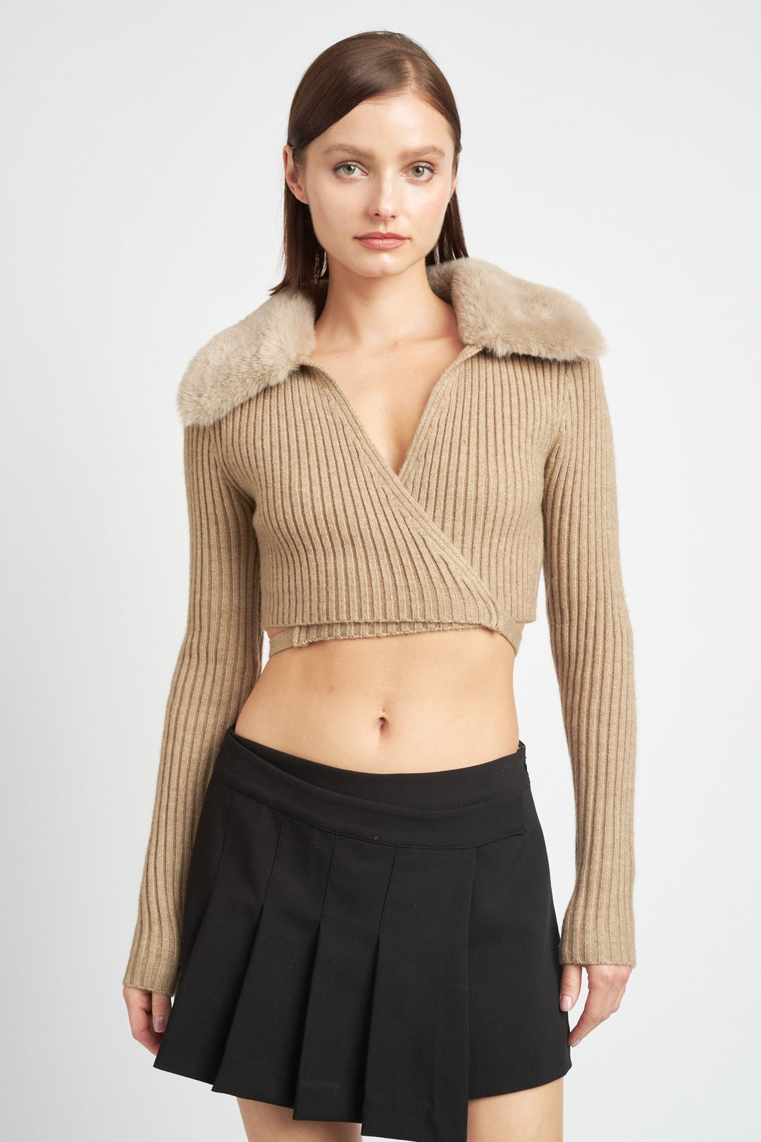 Dk Olive V Neck Cardigan With Fur Collar