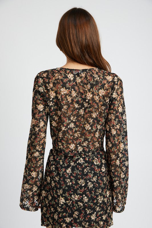 Belll Sleeve Cropped Top