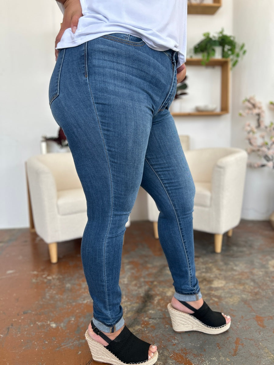 Medium Judy Blue Full Size Cuffed Hem Skinny Jeans