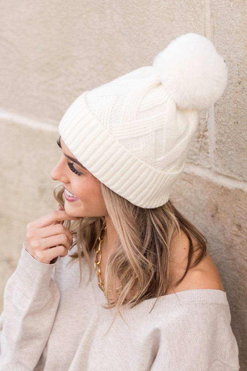 Chunky Knit Fur Pom Beanie | Anekay