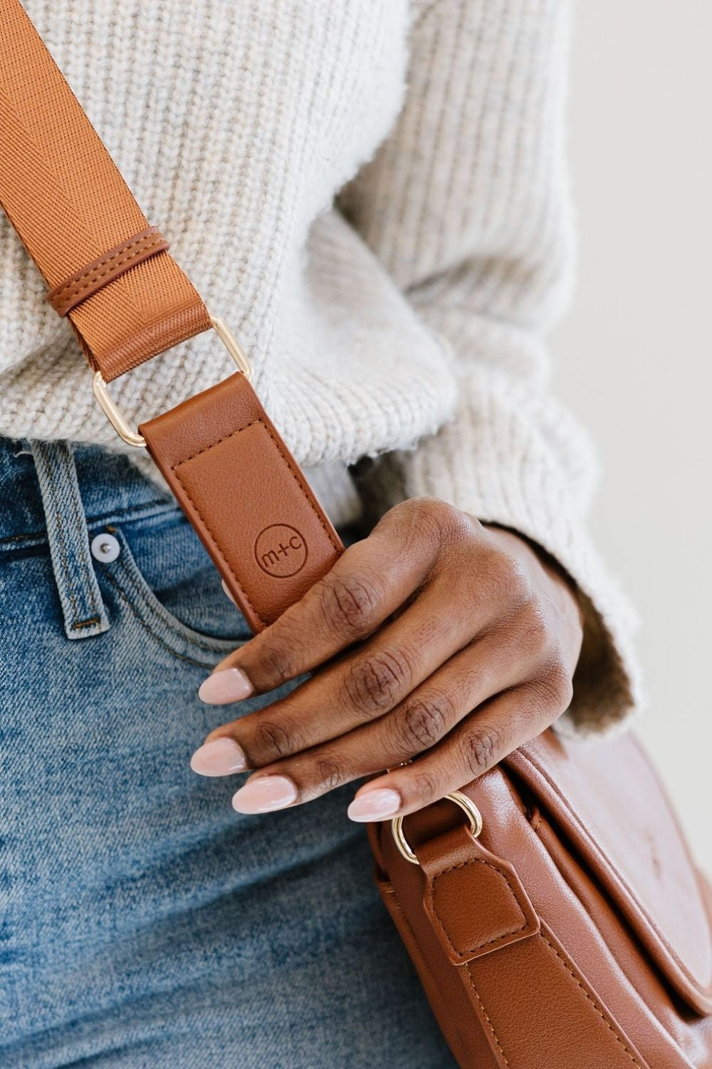 Signature Crossbody Shoulder Bag With Card Wallet