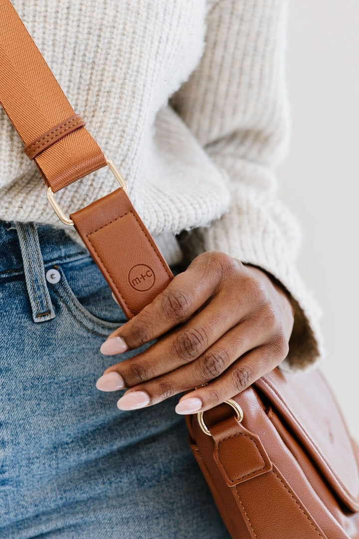 Signature Crossbody Shoulder Bag With Card Wallet