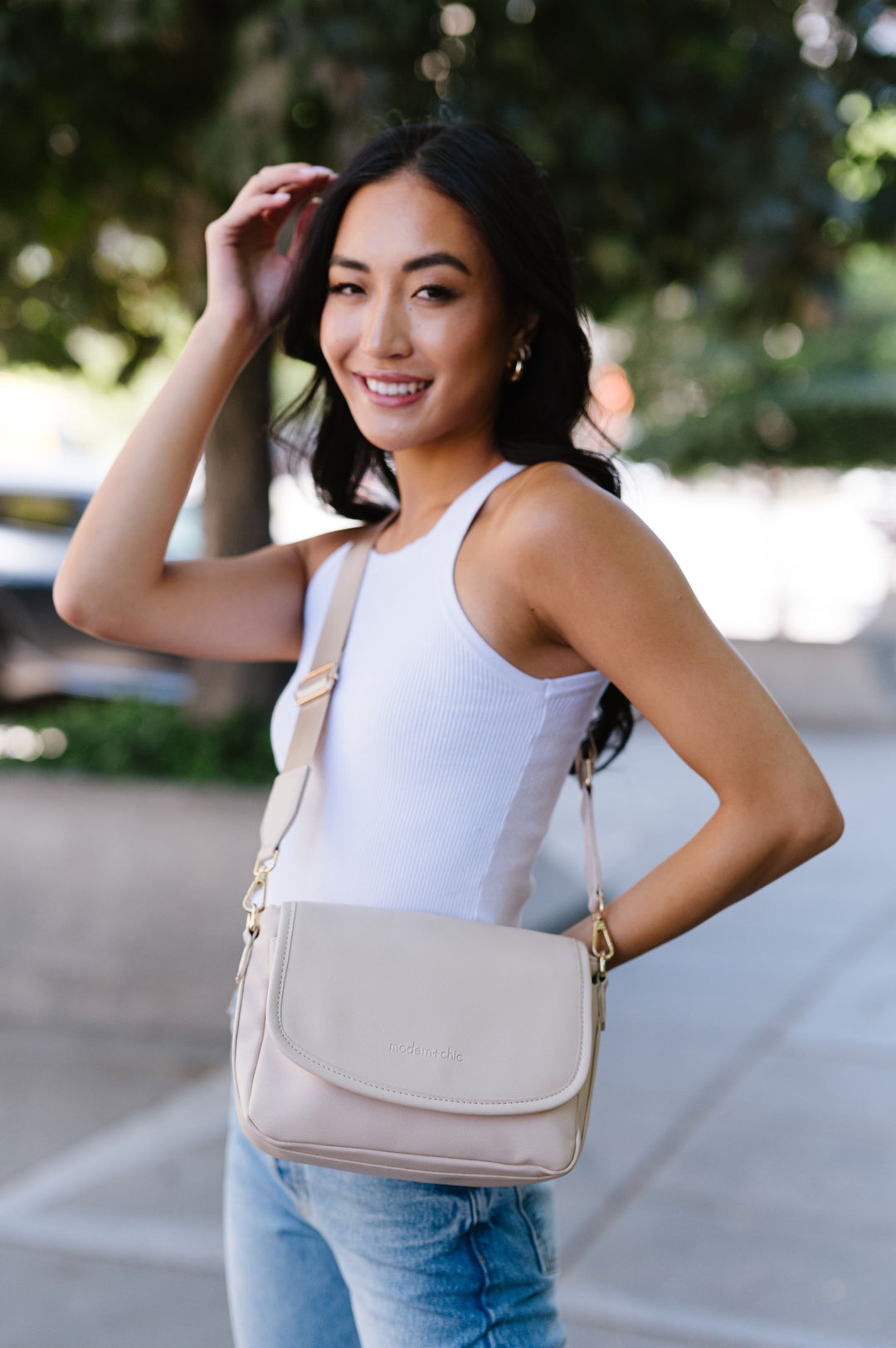 Signature Crossbody Shoulder Bag With Card Wallet