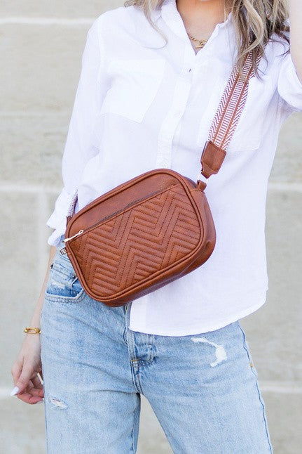 Everly Vegan Leather Camera Crossbody | Anekay
