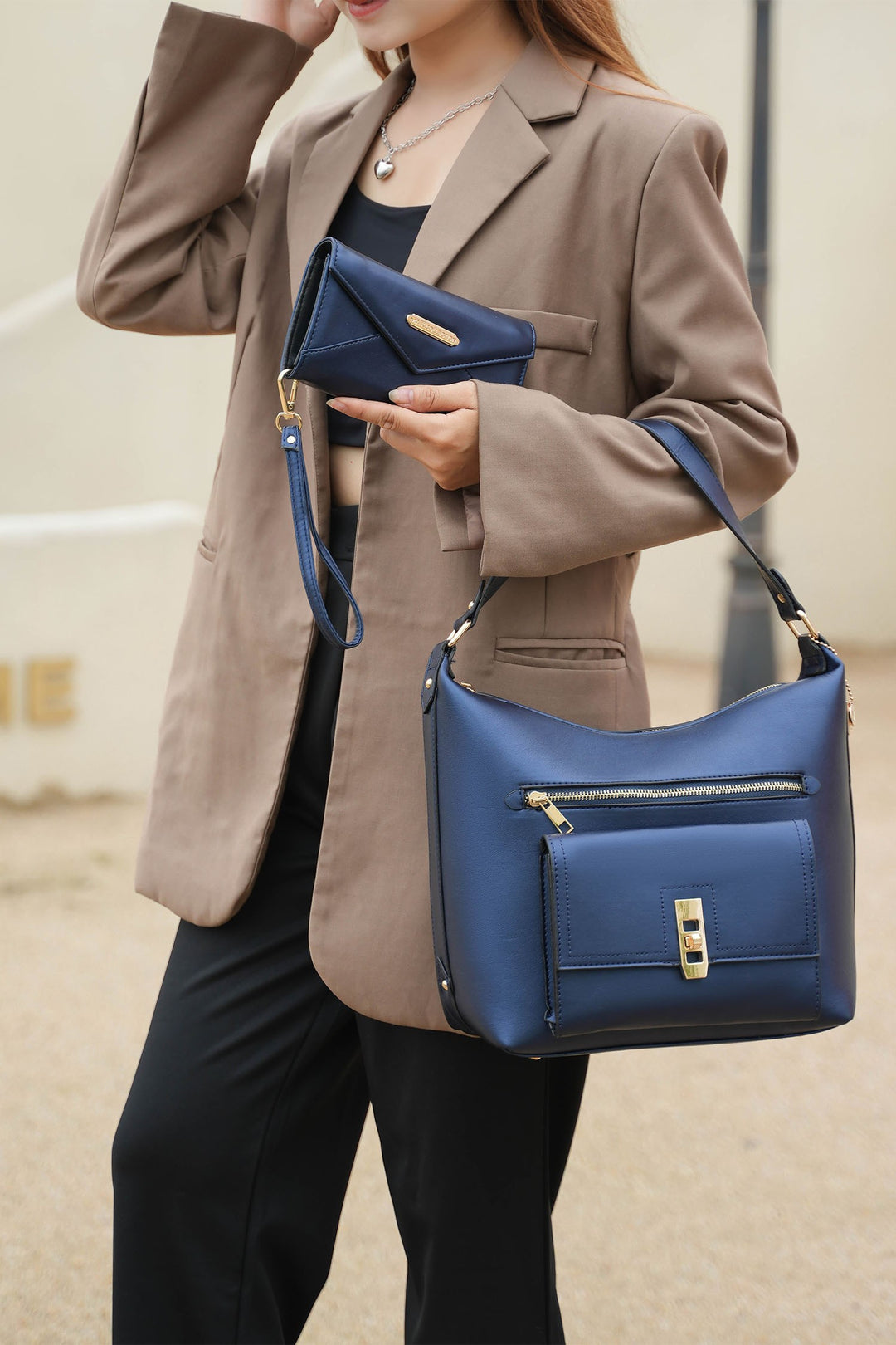 Black Mkf Clara Shoulder Bag With Wristlet Wallet By Mia