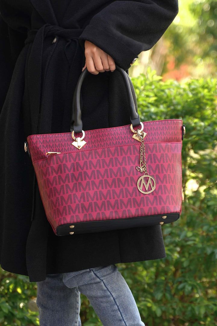 Mkf Yonah Signature Printed Tote Bag By Mia K
