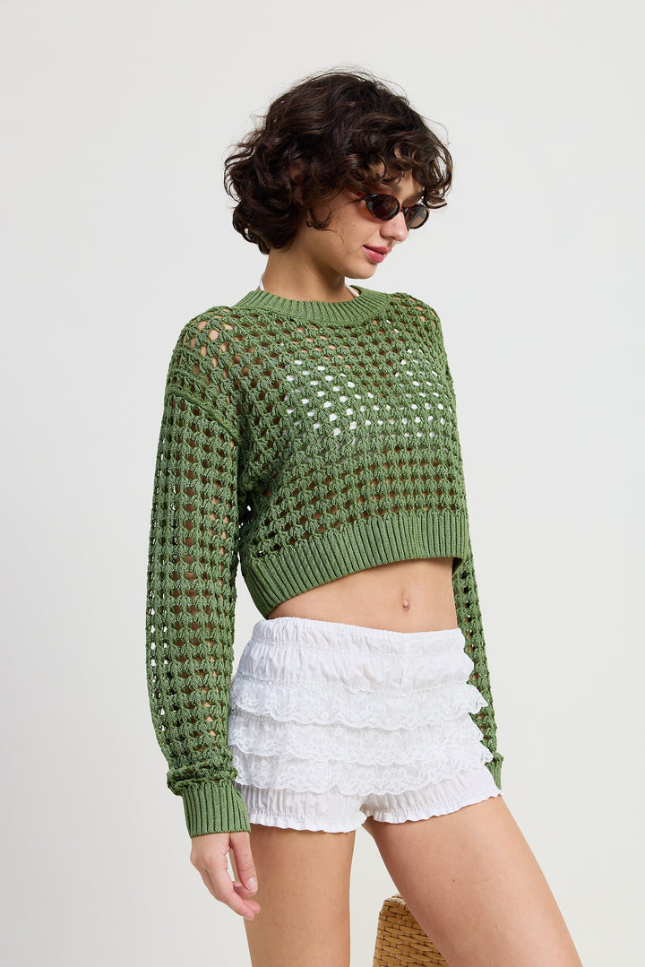 Round Neck Knitted Crop Sweater Top