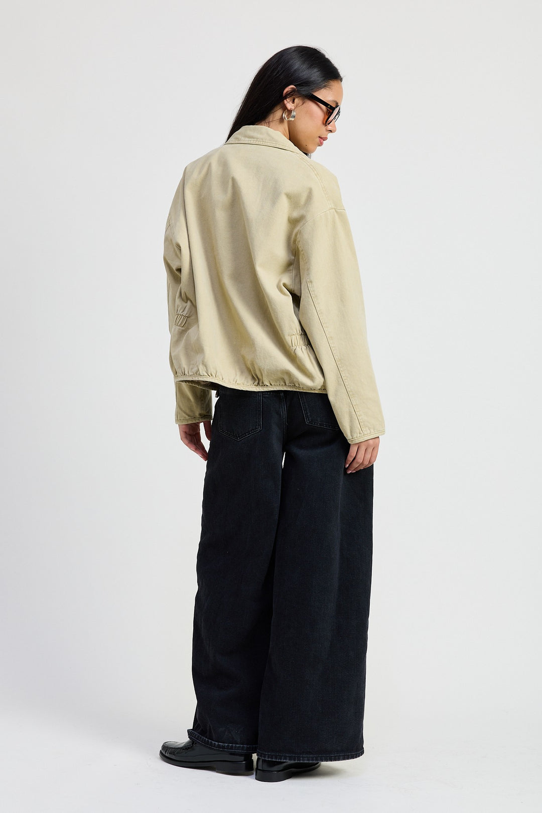 Long Sleeve Collared Denim Jacket