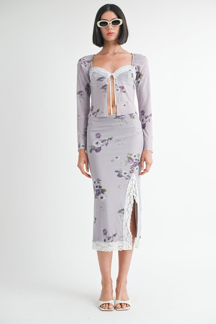 Fly Away Floral Top With Lace