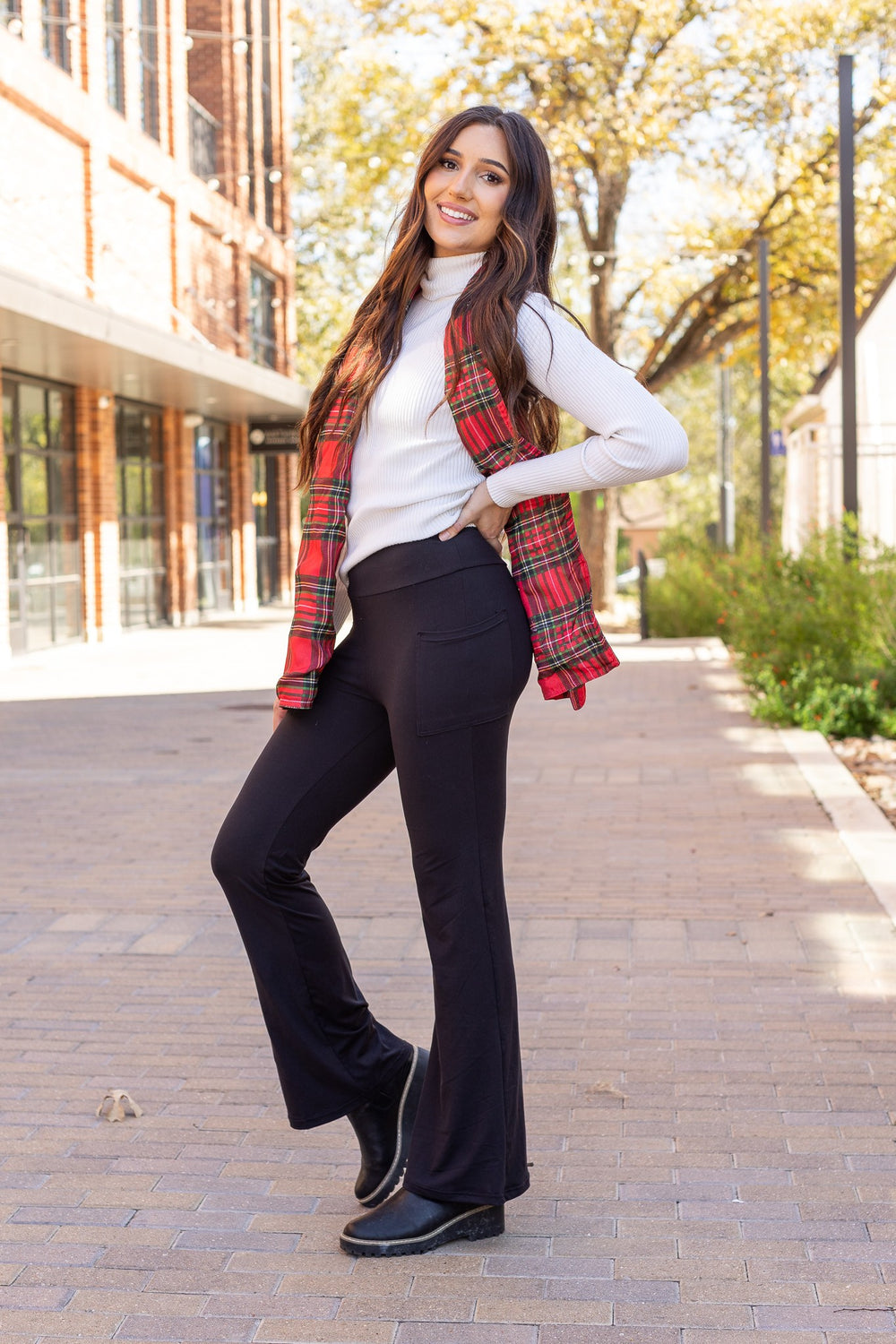 Black The Vanessa 30 In Inseam Black Bootcut Leggings 1