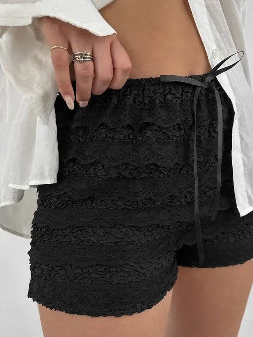 Off White Lace Bow Elastic Waist Shorts