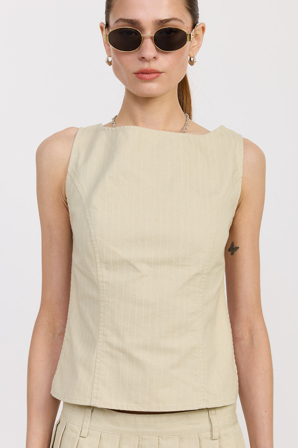 Natural Backless Rider Top