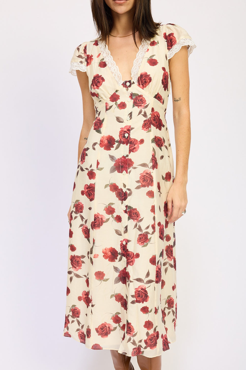 Burgundy Rose Floral Floral Midi Dress With Cap Sleeve And Lace Detail