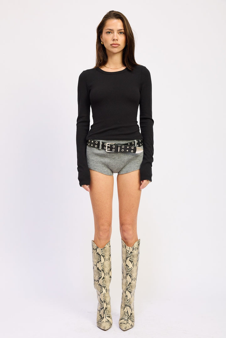 Long Sleeve Ribbed Top With Back Chain Detail