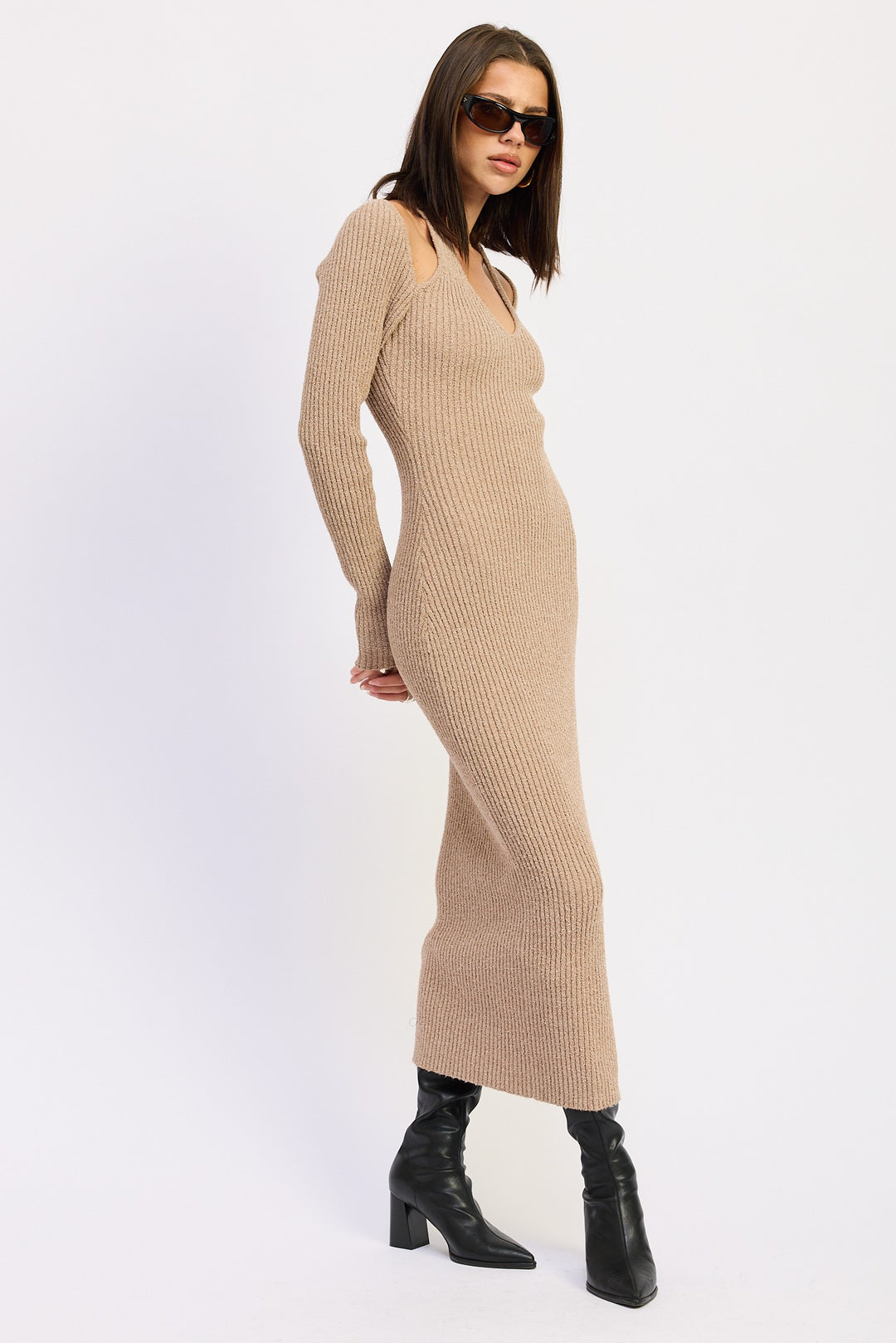 Halter Neck Long Sleevee Midi Dress