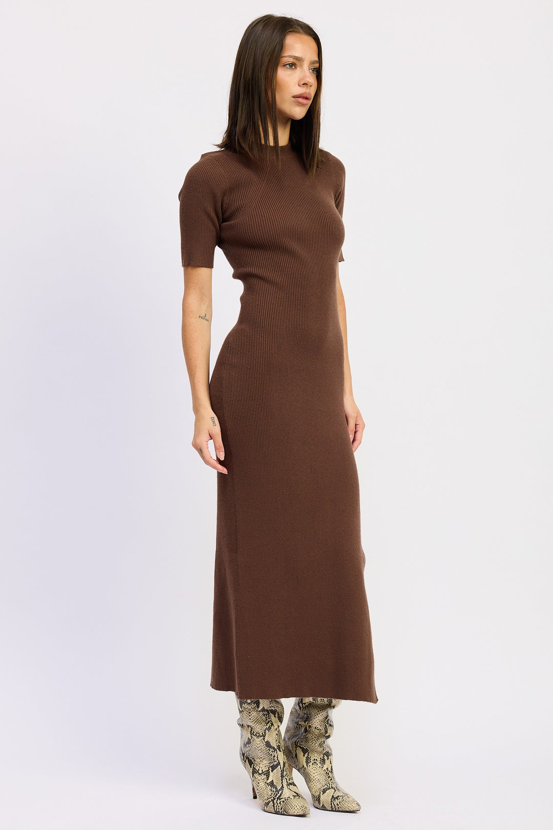 Chocolate Ribbed Sweater Midi Dress With Slit